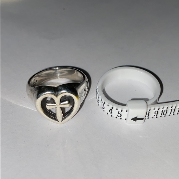 JAMES AVERY cross in heart ring - Picture 5 of 6